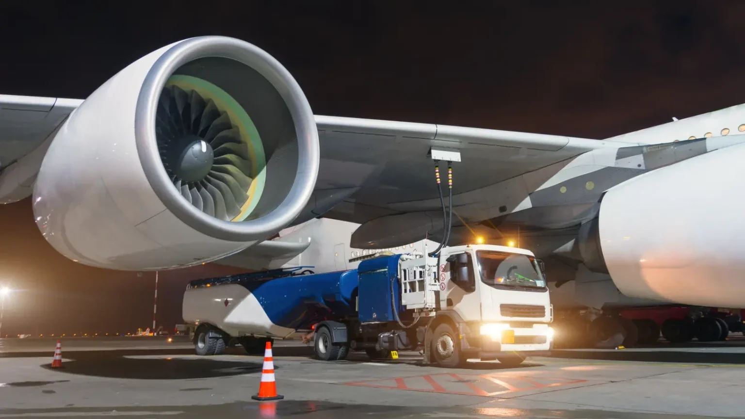 Jet yakıtı fiyatlarındaki yükselişin havayolu maliyetlerini yukarı çekmesi bekleniyor haber görseli
