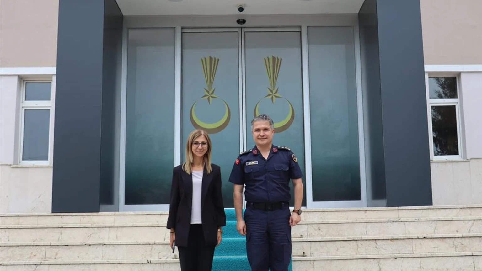 Düzce İl Kültür ve Turizm Müdürü Esra Alemdaroğlu’nun Düzce İl Jandarma Komutanlığına atandığı duyuruldu haber görseli