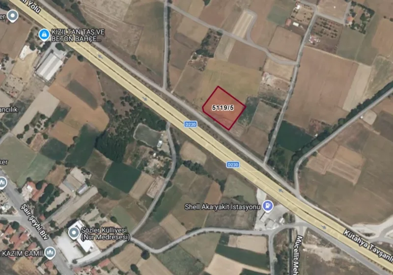 Kütahya'da 205 milyon TL yatırımla 126 odalık yeni otel yapımına başlandı haber görseli