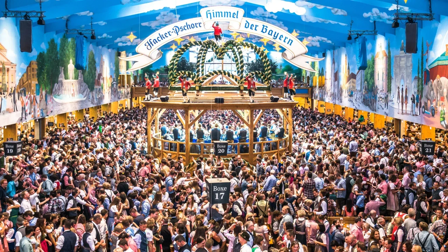Oktoberfest 1810'daki kraliyet düğünü at yarışından doğdu haber görseli
