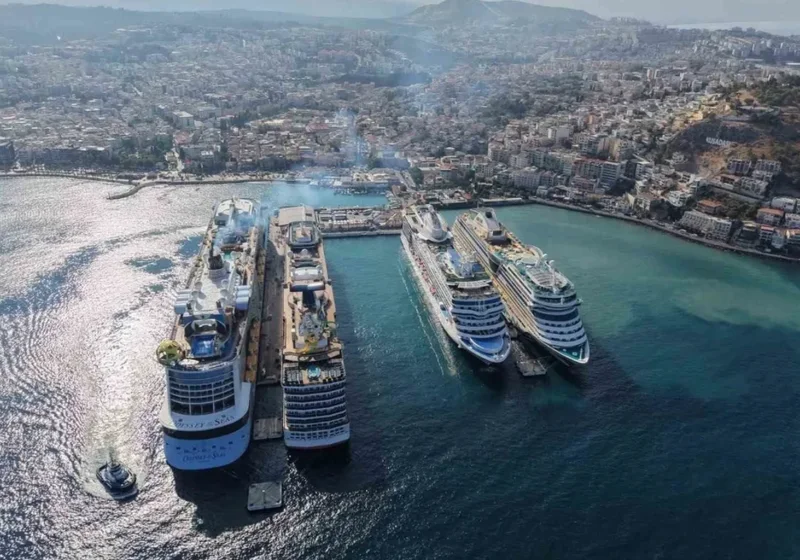 Kuşadası'nda sarı yaz bereketi: Hedef yıl sonuna kadar 2 milyon turist haber görseli