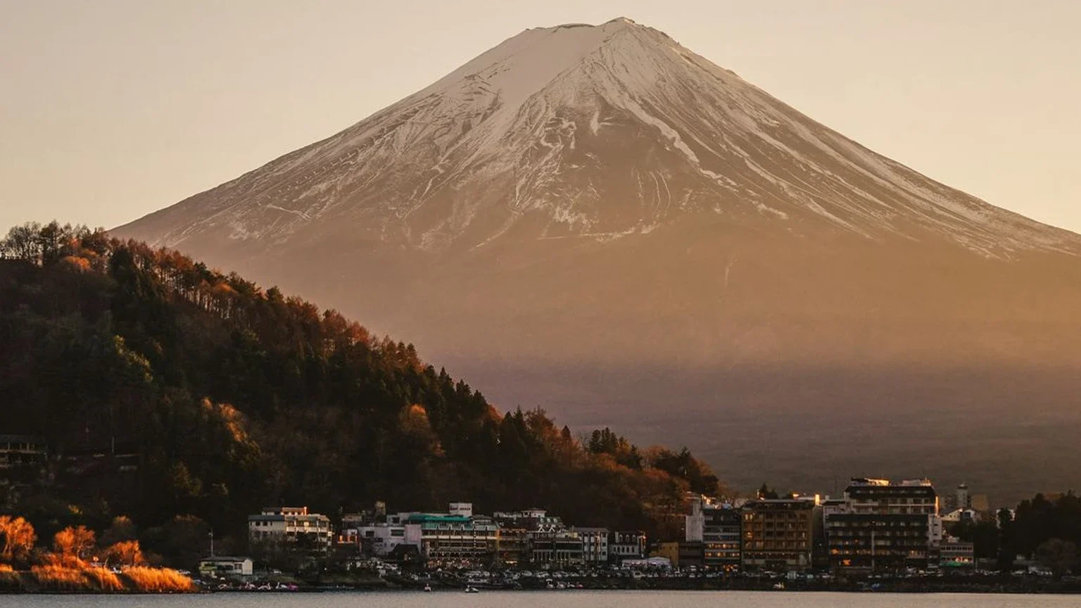 Japonya, yabancıların kalıcı oturma izni almasını zorlaştırıyor haber görseli