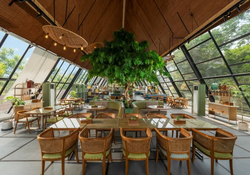 Artotel Group, Ramada by Wyndham Yogyakarta ve Wyndham Garden Yogyakarta Conference Hotel & Action Park yönetimini üstlenerek Central Java portföyünü 260 oda ve 1.000 kişilik MICE kapasitesiyle genişletti haber görseli
