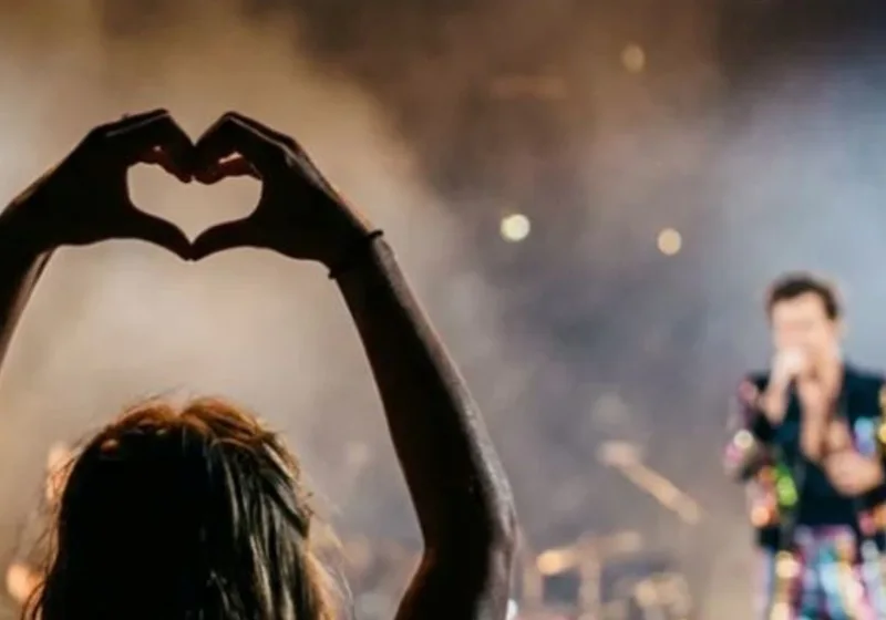 Harry Styles hayranları Sydney ve Melbourne otellerinde doluluk artırdı haber görseli