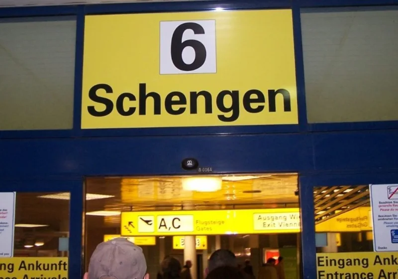 Italy ve Spain Schengen sınır kontrollerini sona erdirme kararı aldı haber görseli