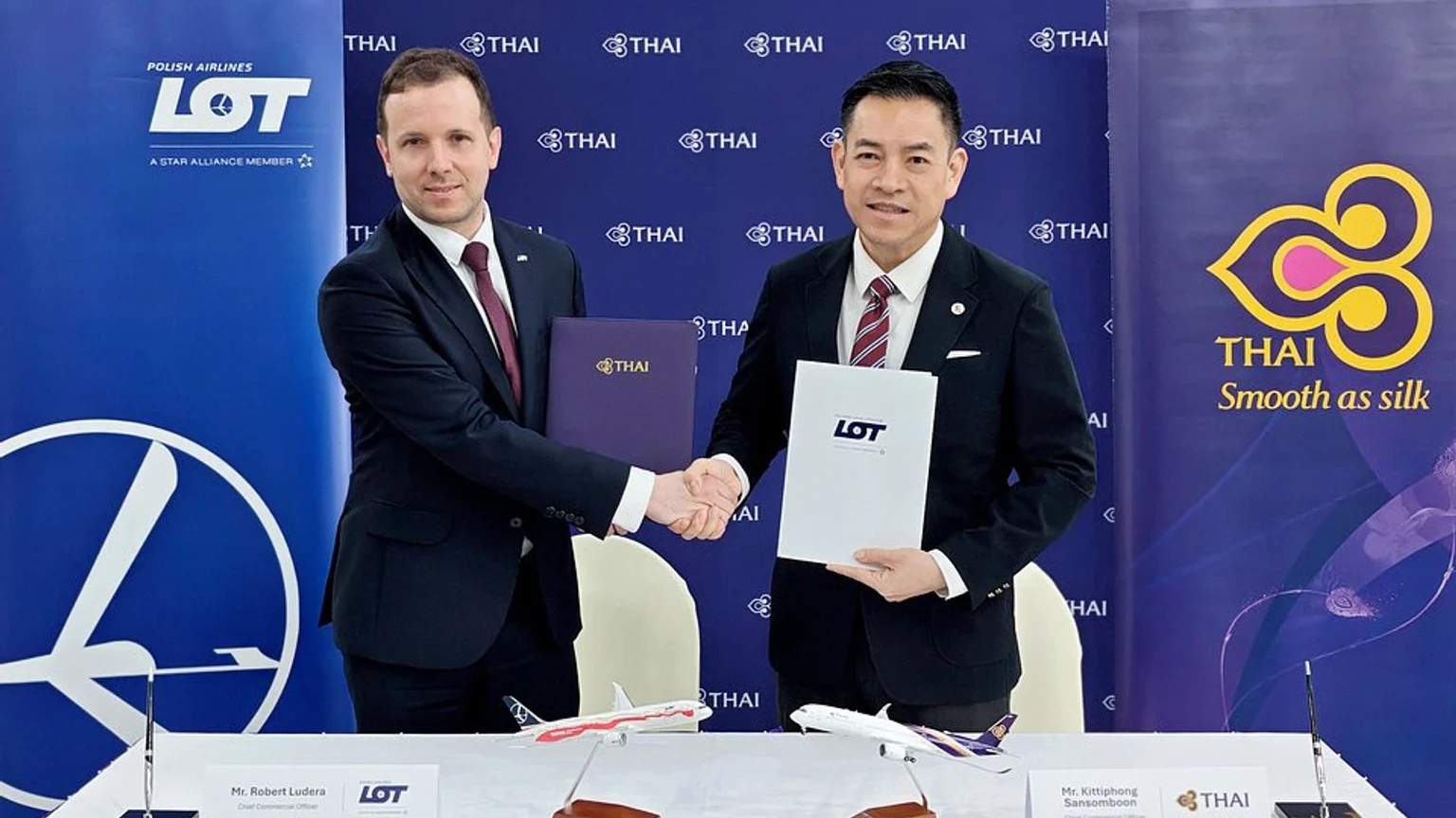 LOT ile Thai Airways, Varşova–Bangkok için codeshare anlaşması planlıyor haber görseli