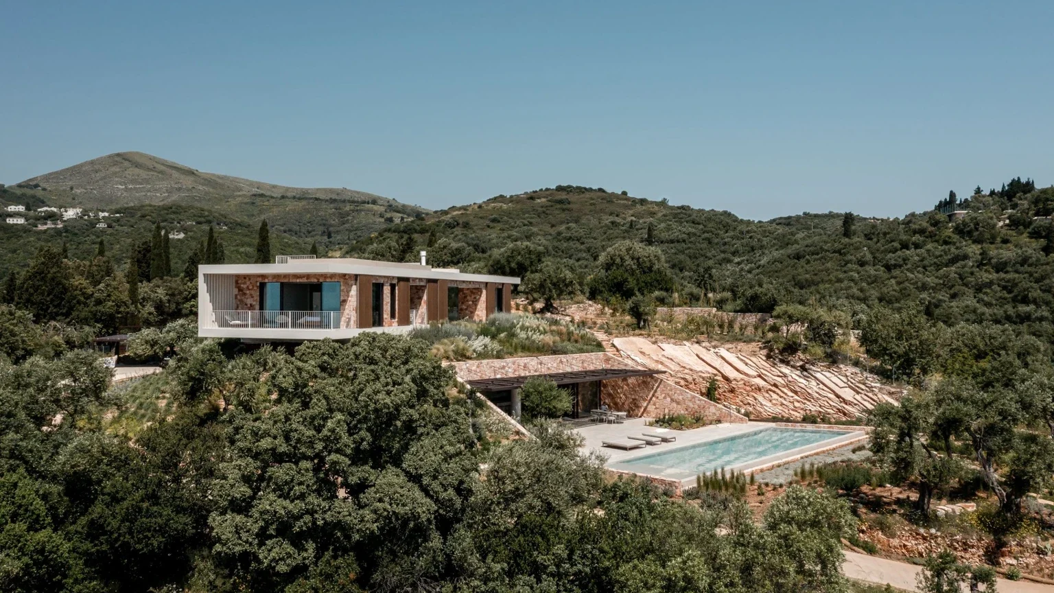 Mandarin Oriental Exceptional Homes, Yunan Adaları’nda dört yeni lüks villa ekledi haber görseli